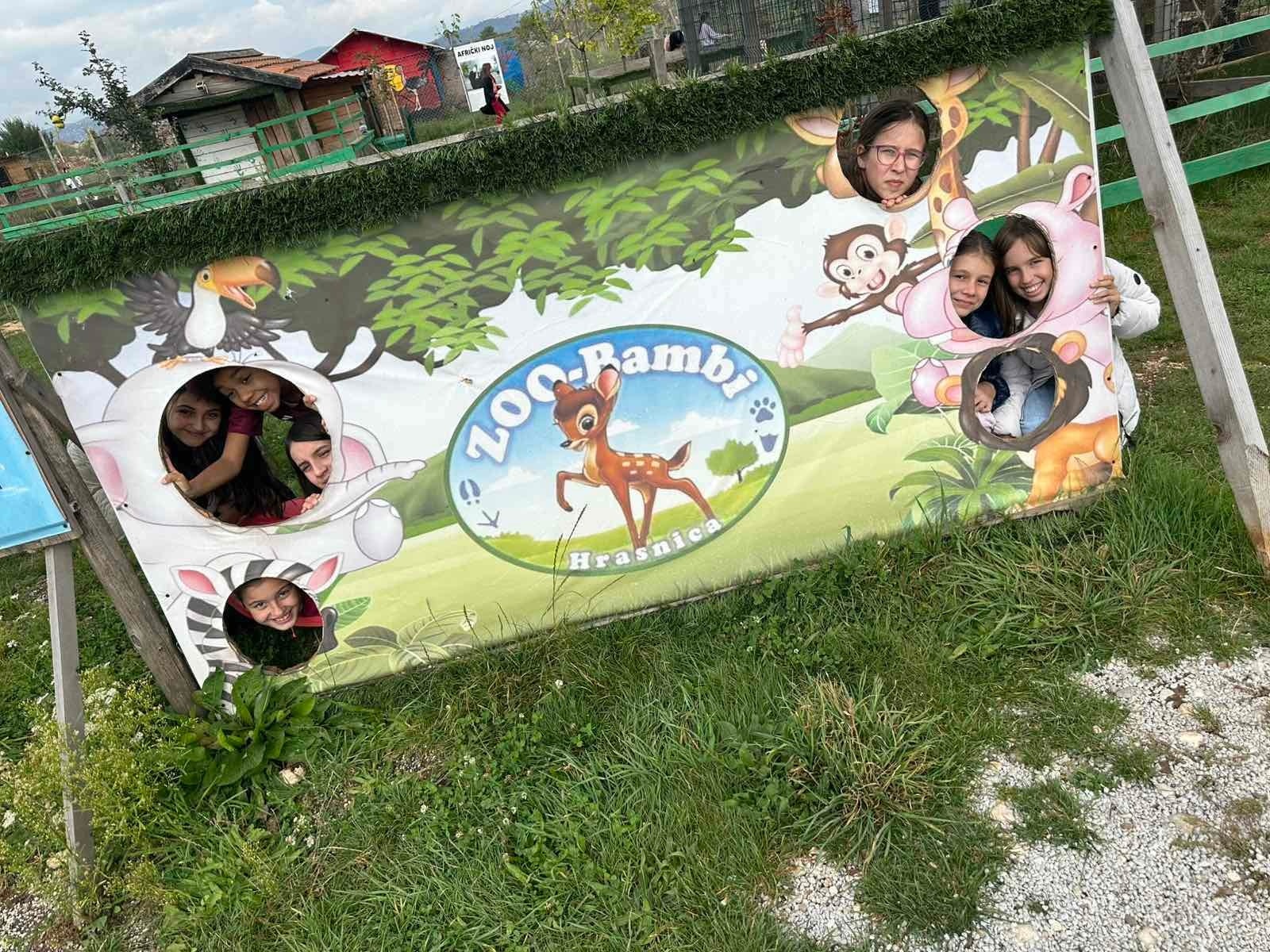 Učenici petih razreda u posjeti ZOO centru “Bambi” u Hrasnici