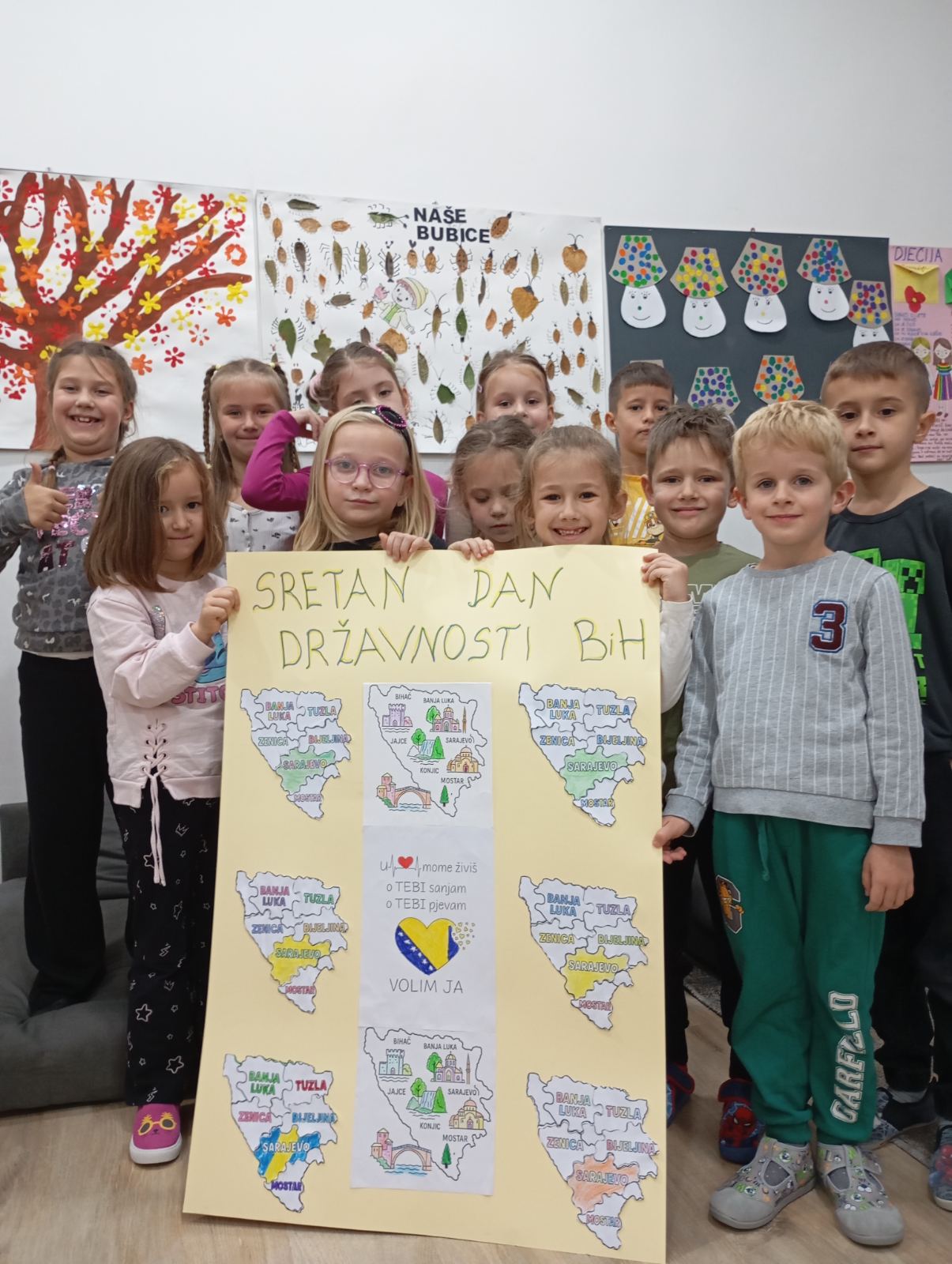 Domovina se uči, slavi i voli