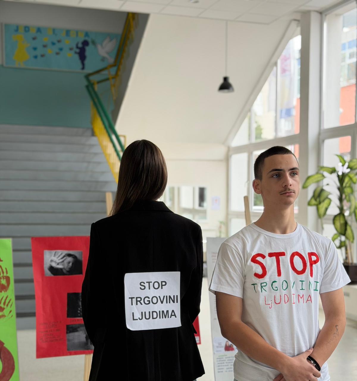 “Budimo generacija koja ne šuti, koja prepoznaje zlo i koja bira humanost, jer b