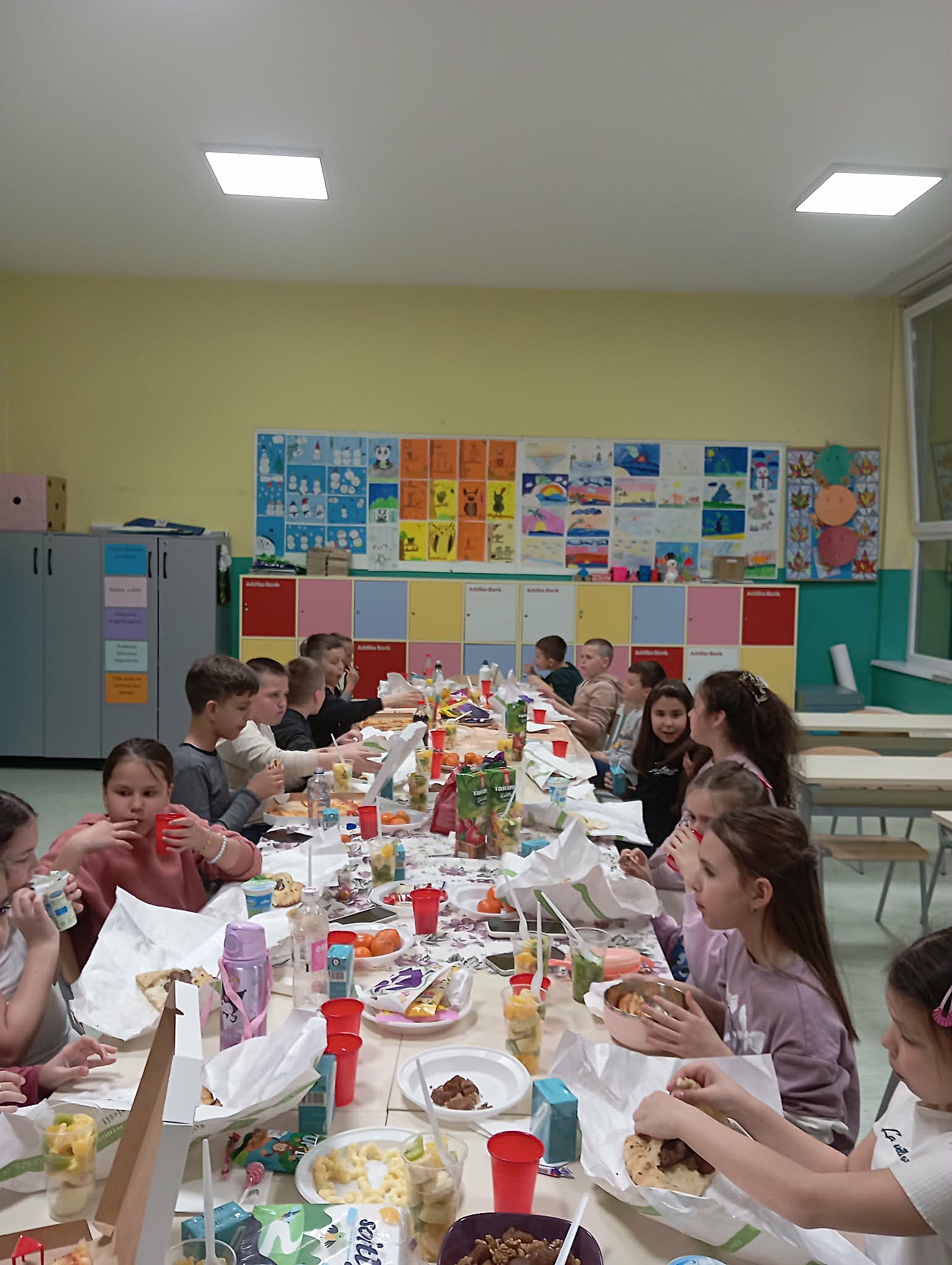 Toplina zajedništva u učionici IV-2