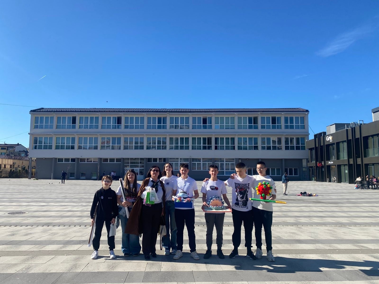 Danas je u Četvrtoj gimnaziji Ilidža održano kantonalno takmičenje na temu: Bios