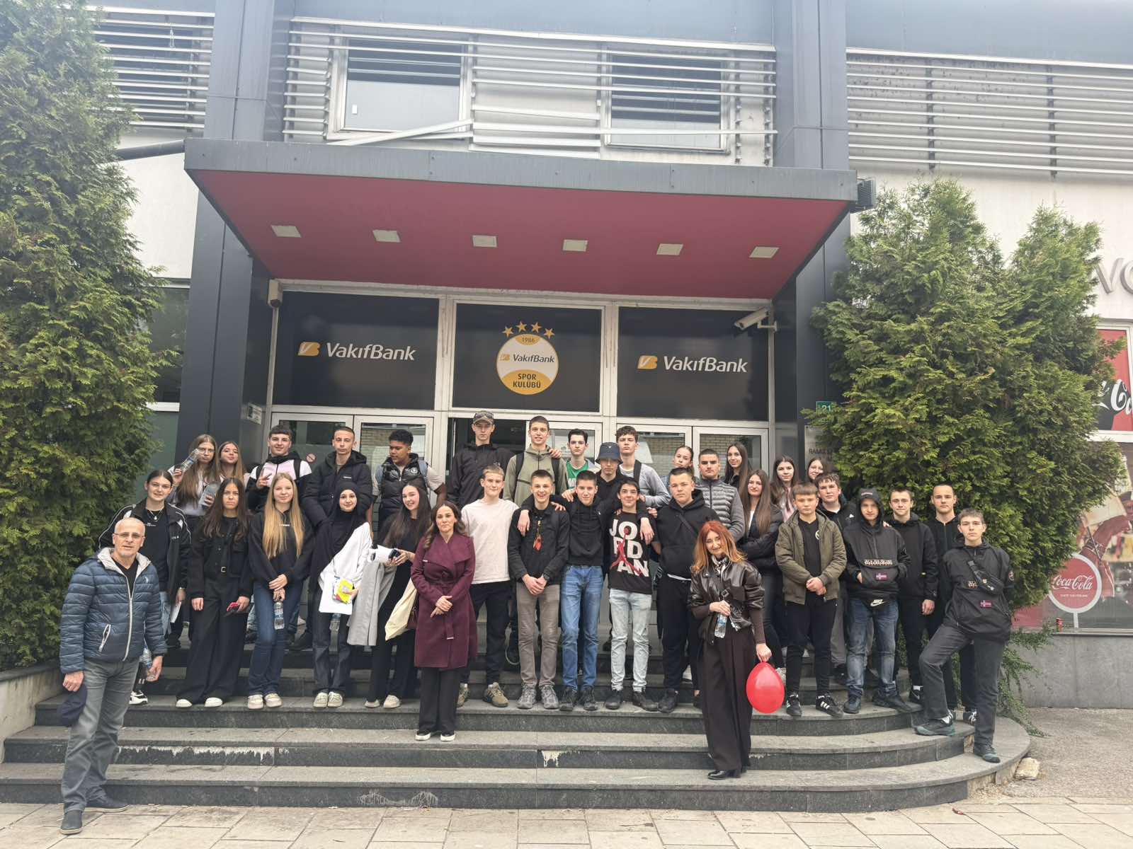 Učenici naše škole posjetili su Sajam srednjih škola u dvorani „Ramiz Salčin“, o