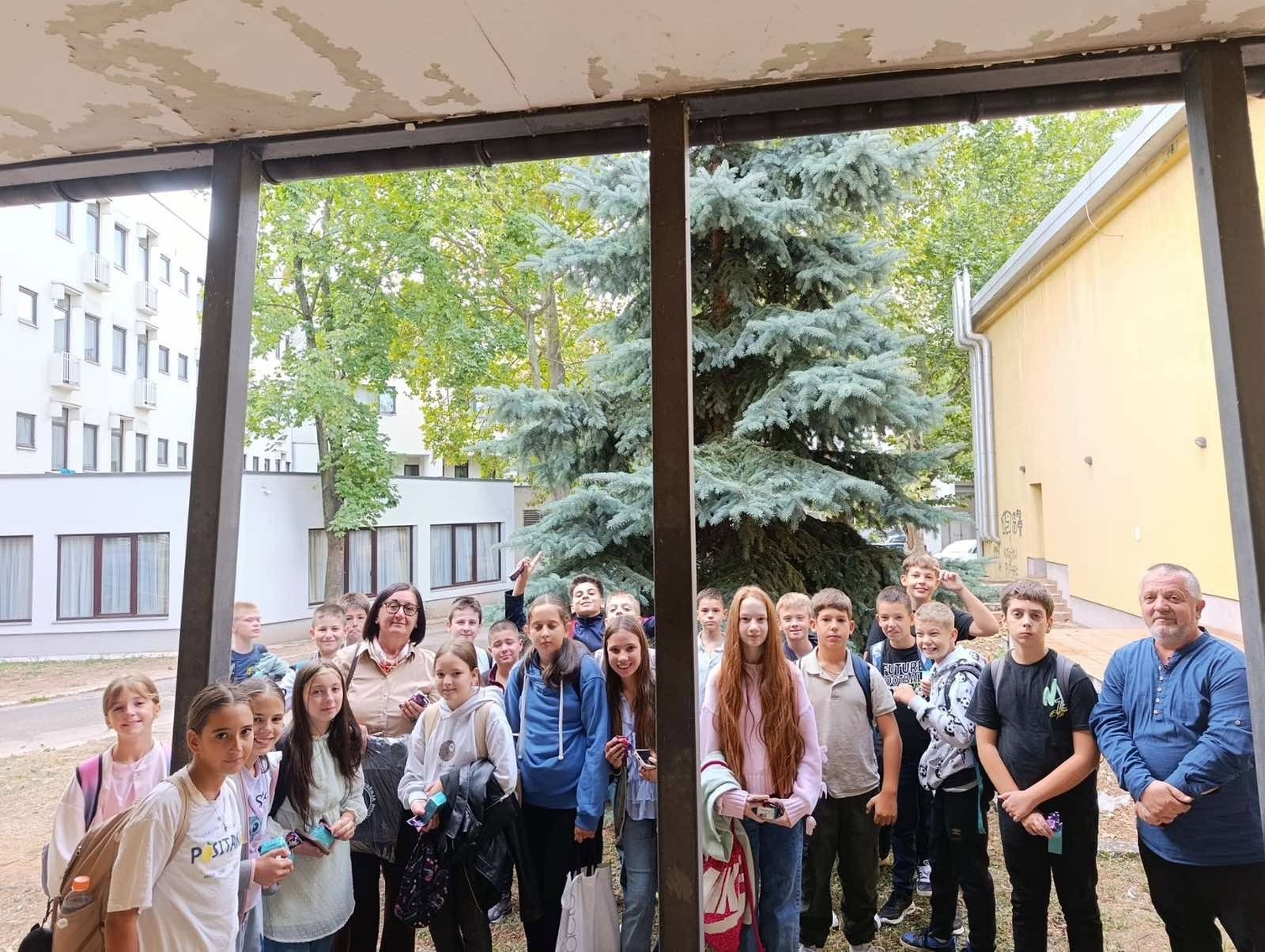 ČAS HISTORIJE ISPUNJEN EMOCIJAMA